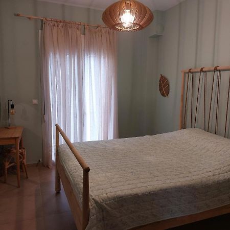 Appartement Sea Breeze à Nea Iraklitsa Extérieur photo