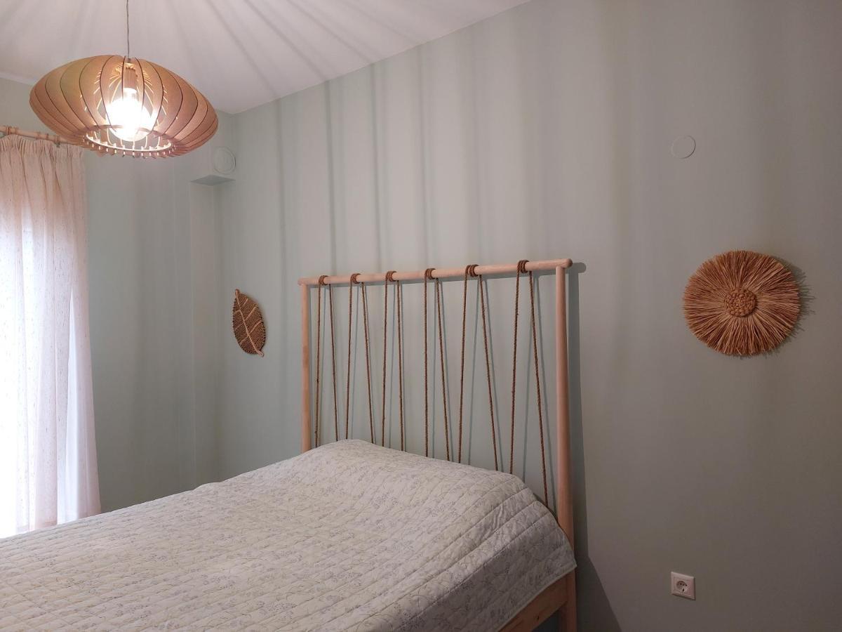 Appartement Sea Breeze à Nea Iraklitsa Extérieur photo