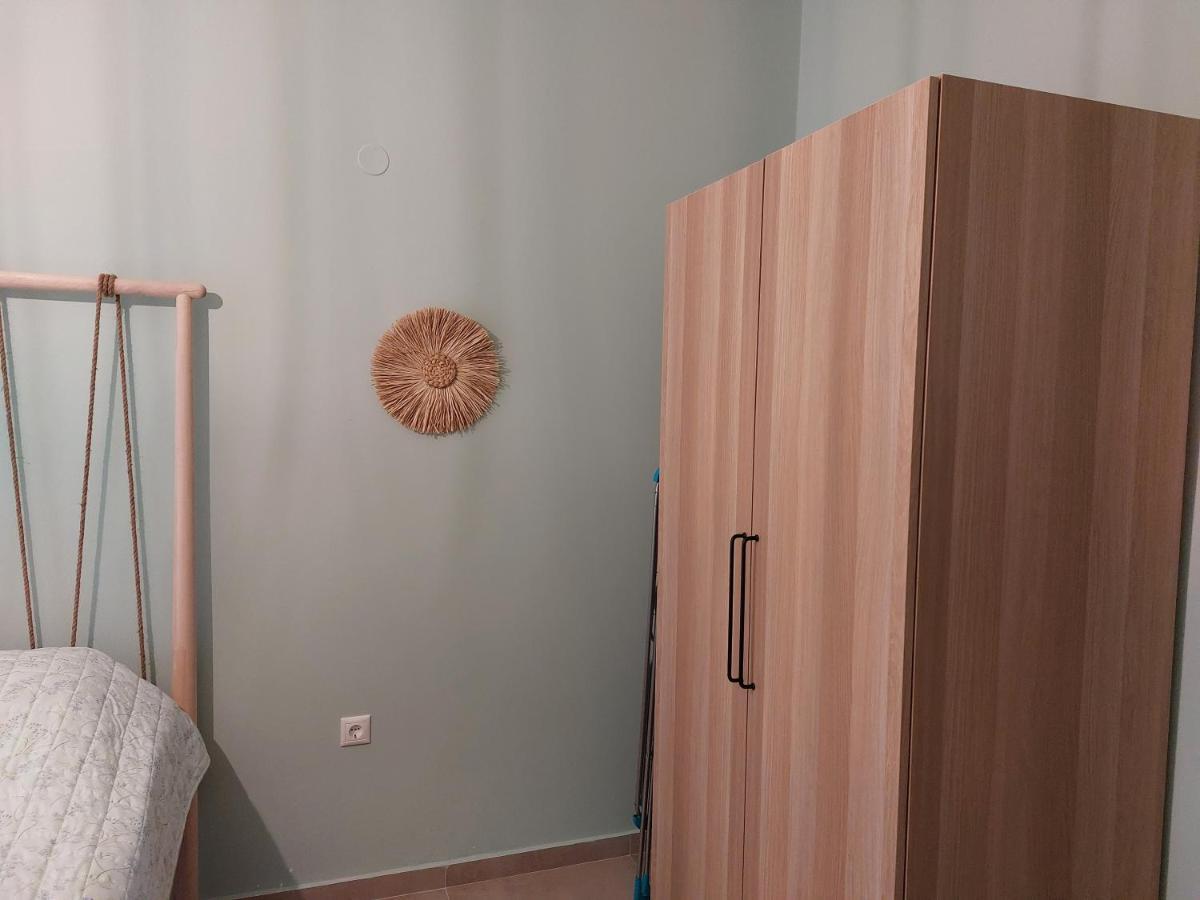 Appartement Sea Breeze à Nea Iraklitsa Extérieur photo